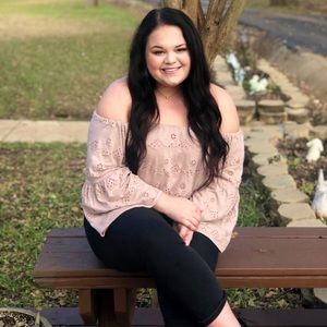 Meet your Posher, Kylee